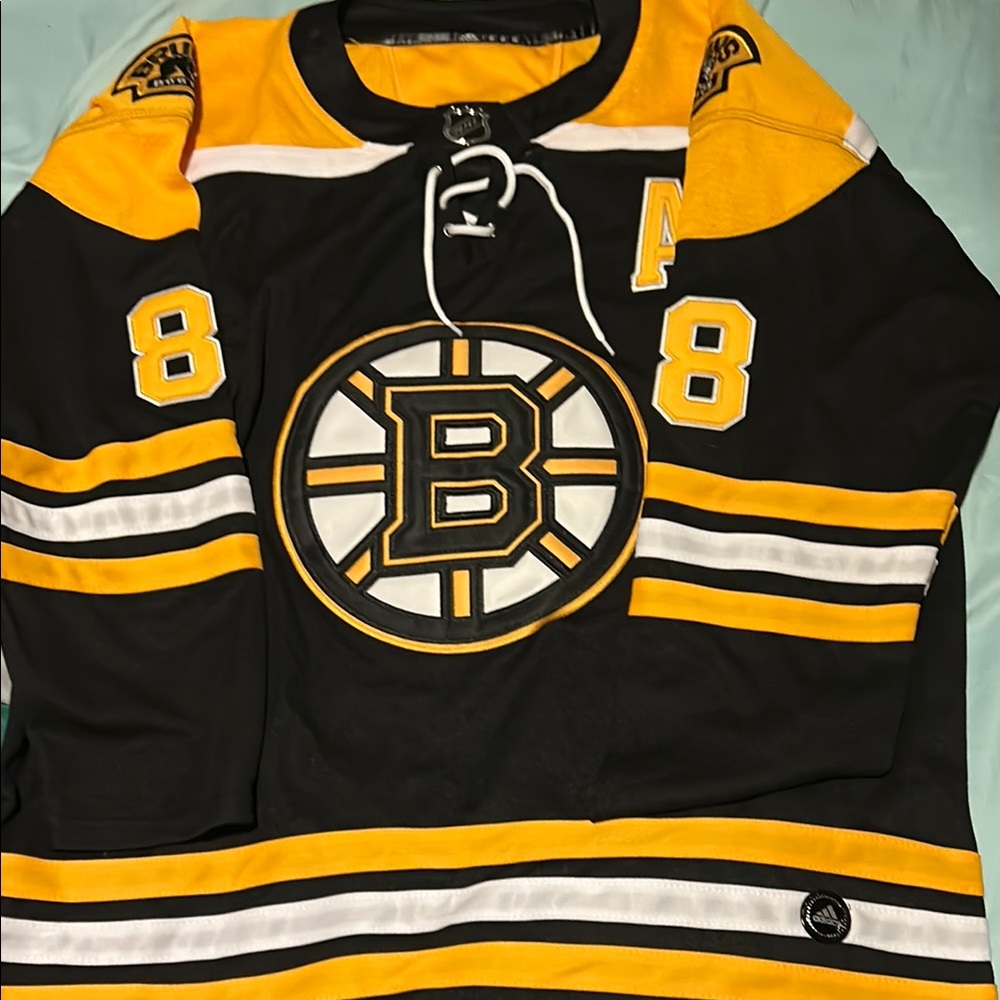 Adidas Black and Yellow Hockey Jersey